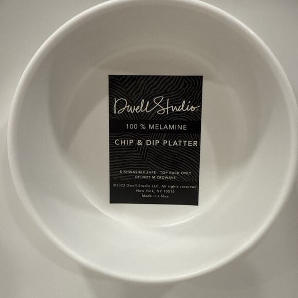 Dwell Studio CHIP & DIP Serving MATTE WHITE Melamine Platter Indoor Outdoor NEW - Picture 2 of 6